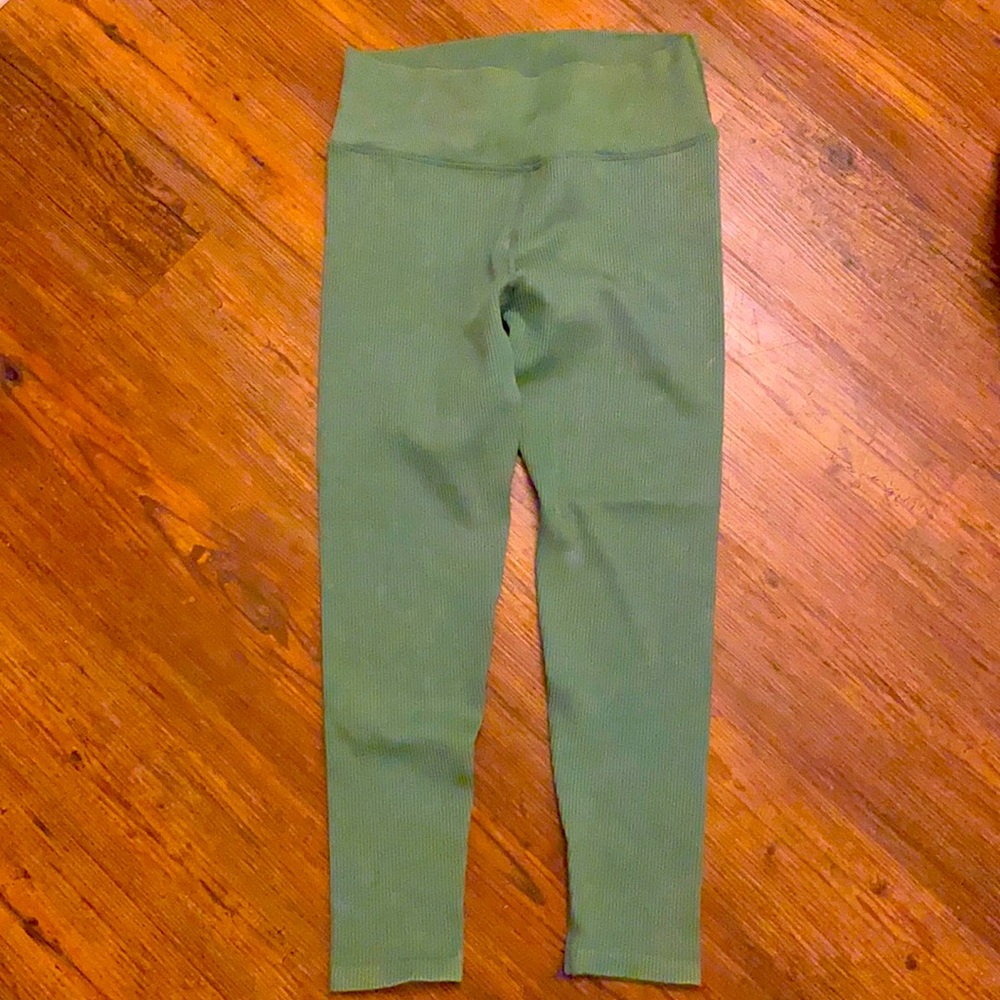 Aerie Offline size medium high waisted ribbed leggings